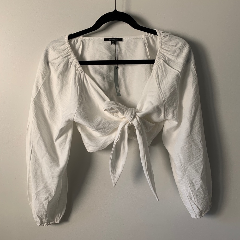 NWT TIE FRONT BLOUSE